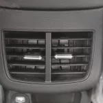 KIA SELTOS 1.6L PETROL 2023 MID OPTION FWD 2023 WHITE - Thumbnail 20