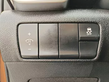 KIA SPORTAGE LX 2.4L V4 PETROL 2018 MODEL YEAR ORANGE COLOR