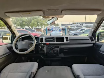 TOYOTA HIACE HIGH ROOF MT 2.7L V4 PETROL 15 STEATS WHITE 2015