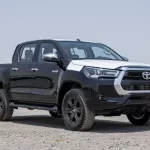 TOYOTA HILUX DC 2.4L DIESEL AT 4X4 MY2023 – BLACK - Thumbnail 2