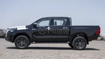 TOYOTA HILUX DC 2.4L DIESEL AT 4X4 MY2023 – BLACK