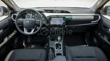 TOYOTA HILUX DC 2.4L DIESEL AT 4X4 MY2023 – BLACK