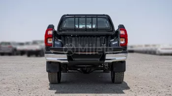 TOYOTA HILUX DC 2.4L DIESEL AT 4X4 MY2023 – BLACK
