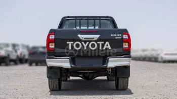 TOYOTA HILUX DC 2.4L DIESEL AT 4X4 MY2023 – BLACK