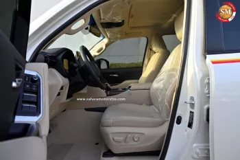 TOYOTA LAND CRUISER 300 XTREME EDITION V6 3.3L DIESEL 2022 MODEL YEAR