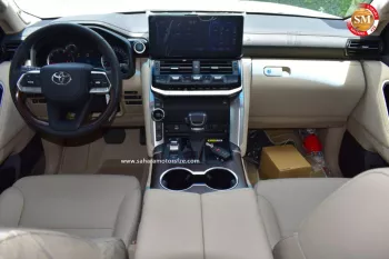 TOYOTA LAND CRUISER 300 XTREME EDITION V6 3.3L DIESEL 2022 MODEL YEAR