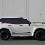 TOYOTA LAND CRUISER 300 XTREME EDITION V6 3.3L DIESEL 2022 MODEL YEAR - Thumbnail 4