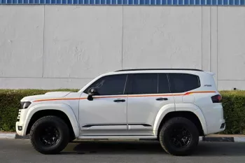 TOYOTA LAND CRUISER 300 XTREME EDITION V6 3.3L DIESEL 2022 MODEL YEAR