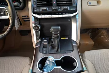 TOYOTA LAND CRUISER 300 XTREME EDITION V6 3.3L DIESEL 2022 MODEL YEAR