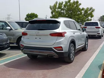 HYUNDAI SANTAFE LIMITED 2.4L V4 PETROL 2019 MODEL YEAR
