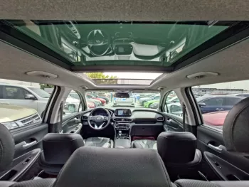 HYUNDAI SANTAFE LIMITED 2.4L V4 PETROL 2019 MODEL YEAR