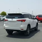 TOYOTA FORTUNER EXR 2.7L V4 PETROL 2022 MODEL YEAR WHITE - Thumbnail 5