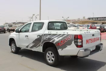 MITSHUBISHI L200 2.4L DIESEL 2023 MODEL YEAR WHITE COLOR