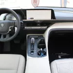LHD - TOYOTA CROWN 2.5 HYBRID FWD PREMIUM AUTOMATIC. - Thumbnail 4