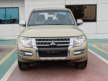 MITSUBISHI PAJERO GLS 3.5L V6 PETROL 2018 MODEL YEAR GOLDEN COLOR