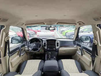 MITSUBISHI PAJERO GLS 3.5L V6 PETROL 2018 MODEL YEAR GOLDEN COLOR
