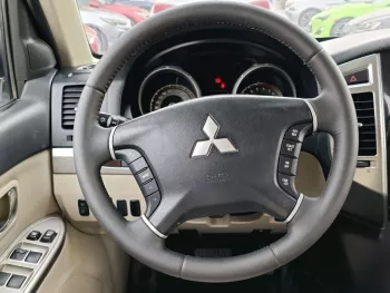 MITSUBISHI PAJERO GLS 3.5L V6 PETROL 2018 MODEL YEAR GOLDEN COLOR