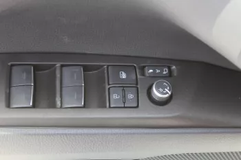 TOYOTA CAMRY GLE 2.5L HYBRID FWD 2023 MODEL YEAR BLACK