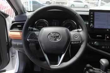 TOYOTA CAMRY GLE 2.5L HYBRID FWD 2023 MODEL YEAR