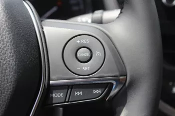 TOYOTA CAMRY GLE 2.5L HYBRID FWD 2023 MODEL YEAR