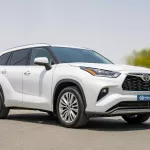 TOYOTA HIGHLANDER PLATINUM 2.4L PETROL AWD AT MY2023 – WHITE - Thumbnail 2