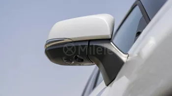 TOYOTA HIGHLANDER PLATINUM 2.4L PETROL AWD AT MY2023 – WHITE