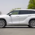 TOYOTA HIGHLANDER PLATINUM 2.4L PETROL AWD AT MY2023 – WHITE - Thumbnail 6