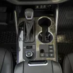 TOYOTA HIGHLANDER PLATINUM 2.4L PETROL AWD AT MY2023 – WHITE - Thumbnail 12