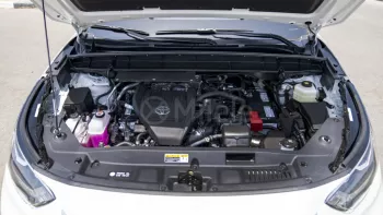 TOYOTA HIGHLANDER PLATINUM 2.4L PETROL AWD AT MY2023 – WHITE