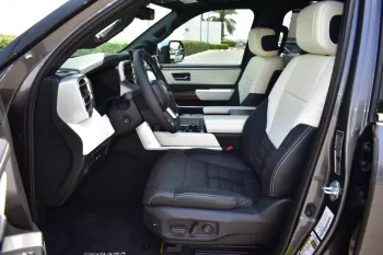 TOYOTA SEQUOIA CAPSTONE HYBRID V6 3.5L TURBO 2023 MODEL YEAR