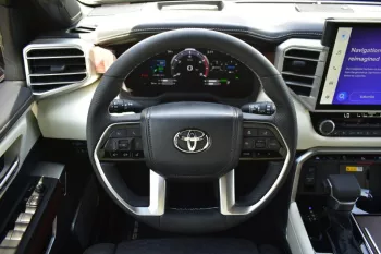TOYOTA SEQUOIA CAPSTONE HYBRID V6 3.5L TURBO 2023 MODEL YEAR