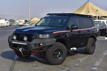 2022 TOYOTA LAND CRUISER 300 SAHARA EDITION GXR V6 3.3L DIESEL