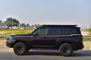 2022 TOYOTA LAND CRUISER 300 SAHARA EDITION GXR V6 3.3L DIESEL