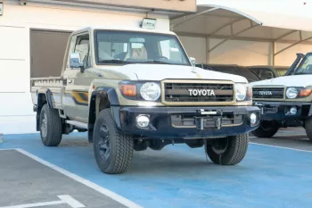 TOYOTA PICK UP SINGLE CABIN LX V6 4.0L 2022 MODEL YEAR BIEGE COLOR