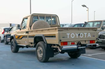 TOYOTA PICK UP SINGLE CABIN LX V6 4.0L 2022 MODEL YEAR BIEGE COLOR