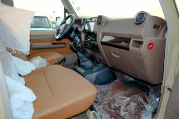 TOYOTA PICK UP SINGLE CABIN LX V6 4.0L 2022 MODEL YEAR BIEGE COLOR