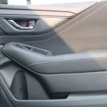 LHD - SUBARU OUTBACK 2.5L PETROL ES 2023 MODEL YEAR - Thumbnail 5