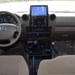 2022 TOYOTA LAND CRUISER 79 DOUBLE CAB PICKUP XTREME V8 4.5L TURBO DIESEL 4WD MANUAL - Thumbnail 8