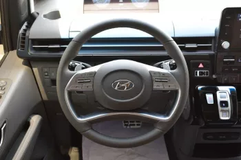 2023 HYUNDAI STARIA PREMIUM CEO 2.2 CRDI 8 SPEED AUTOMATIC AWD (7 SEATER)