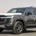 TOYOTA LAND CRUISER LC300 GR SPORT 3.3L DIESEL AT MY2023 – GREY - Thumbnail 5