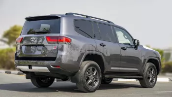 TOYOTA LAND CRUISER LC300 GR SPORT 3.3L DIESEL AT MY2023 – GREY