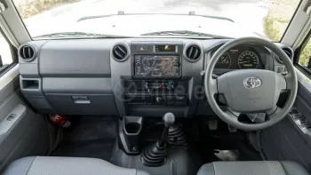 RHD - TOYOTA LAND CRUISER LC76 4.2L DIESEL MT MY2022 – WHITE