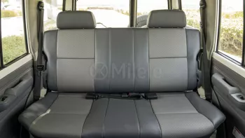 RHD - TOYOTA LAND CRUISER LC76 4.2L DIESEL MT MY2022 – WHITE