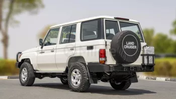 RHD - TOYOTA LAND CRUISER LC76 4.2L DIESEL MT MY2022 – WHITE