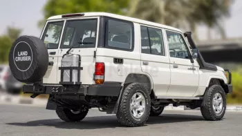 RHD - TOYOTA LAND CRUISER LC76 4.2L DIESEL MT MY2022 – WHITE