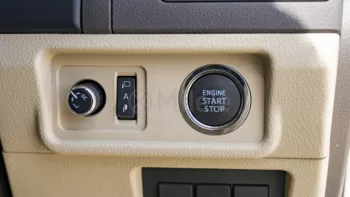 RHD - TOYOTA PRADO TXL 2.8L DIESEL AT TIRE UNDER MY2022 – WHITE
