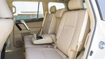 RHD - TOYOTA PRADO TXL 2.8L DIESEL AT TIRE UNDER MY2022 – WHITE