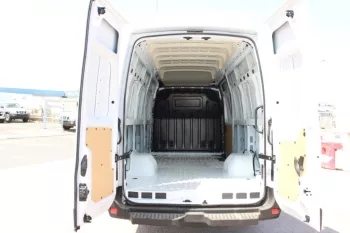 LHD - RENAULT MASTER 2.3L DIESEL PANEL VAN 2023 MODEL YEAR - MANUAL