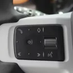 LAND ROVER DEFENDER 3.0L PETROL 4WD 2023 MODEL YEAR BLACK - Thumbnail 8