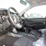 LHD - TOYOTA HILUX 2.4L DIESEL DOUBLE CAB 4WD MID AUTO 2023 MODEL YEAR - Thumbnail 7